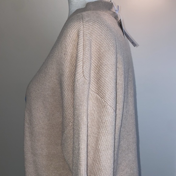 Nine West Women’s V-Neck Sweater Almondine Size Large - Picture 9 of 10